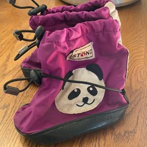 Toddler snow and rain booties